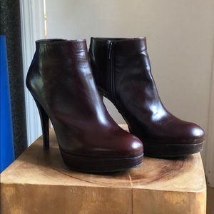 Stuart Weitzman Leather Heeled Booties